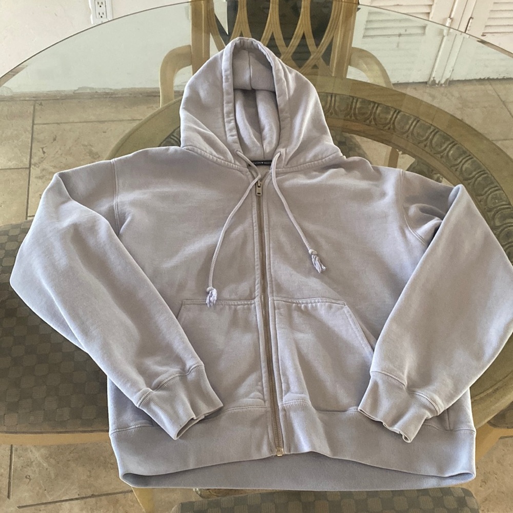 Brandy Melville - lavender zip up
